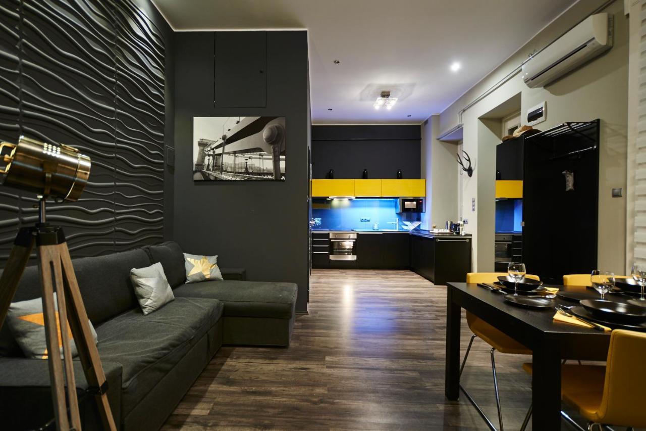 Central Location Yellow-Black Apartment Budapest Eksteriør billede