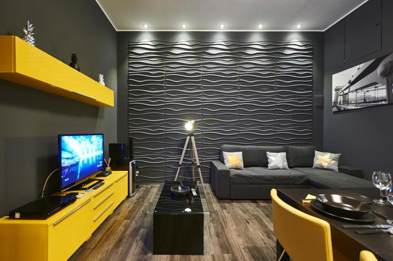 Central Location Yellow-Black Apartment Budapest Eksteriør billede